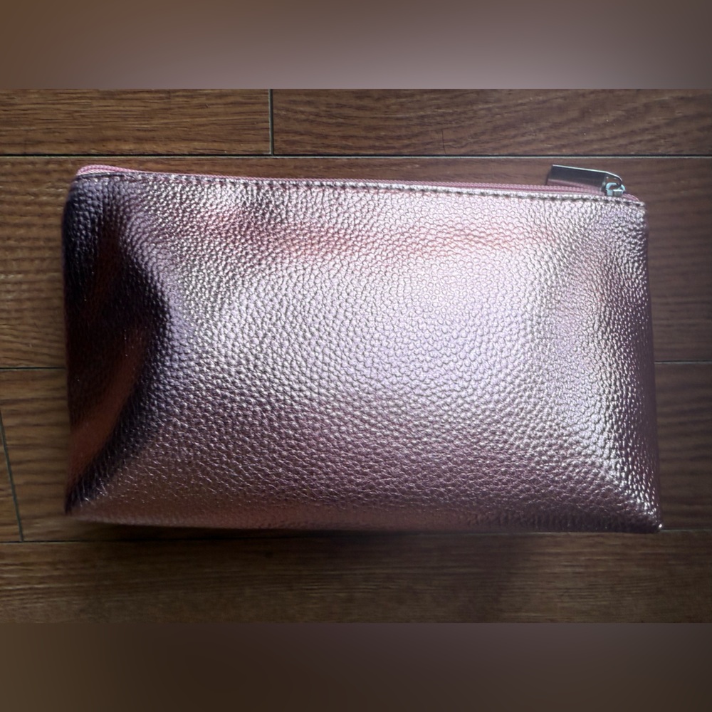 ❤️ 3/$25 Ulta Pink Metallic Cosmetic Bag
